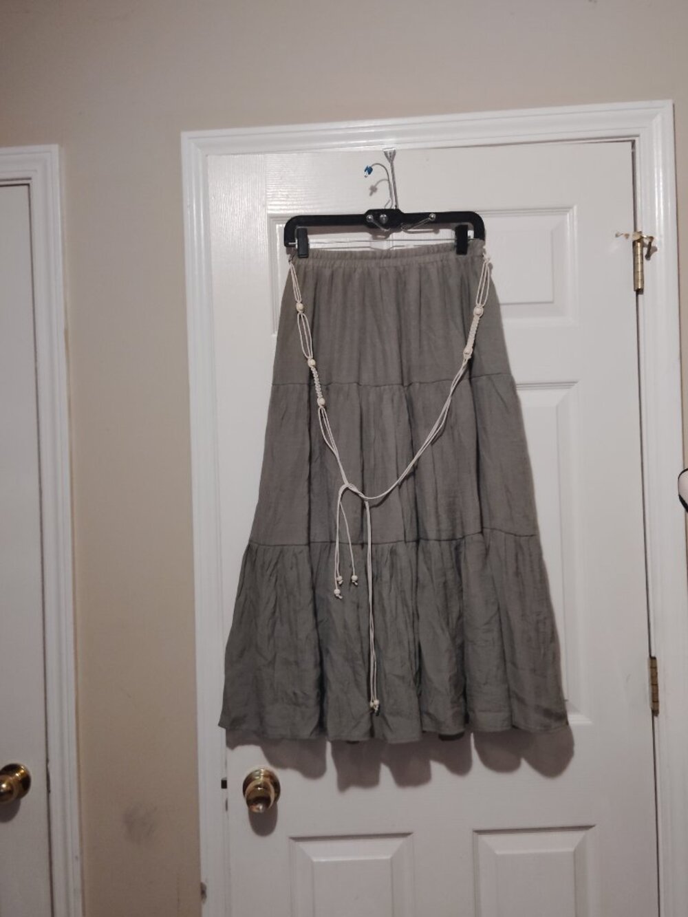 Passport Olive Green Linen Blend tired Midi Coastal Boho Skirt Size Medium - Picture 2 of 5